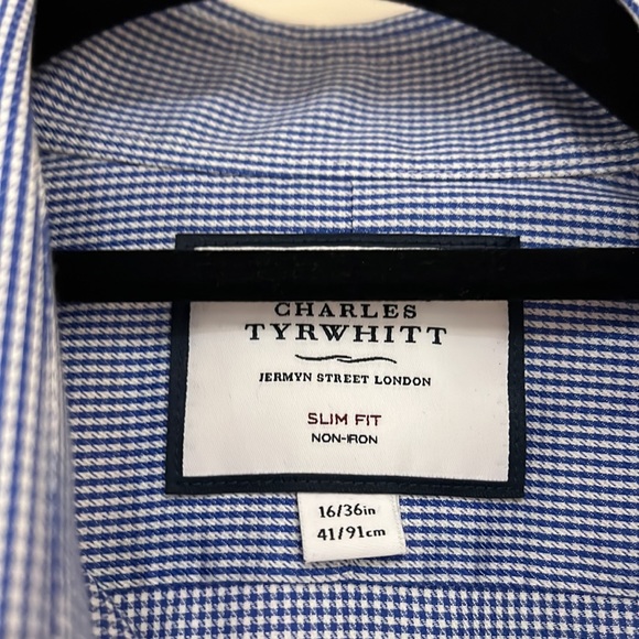 Causal button down - Picture 2 of 2